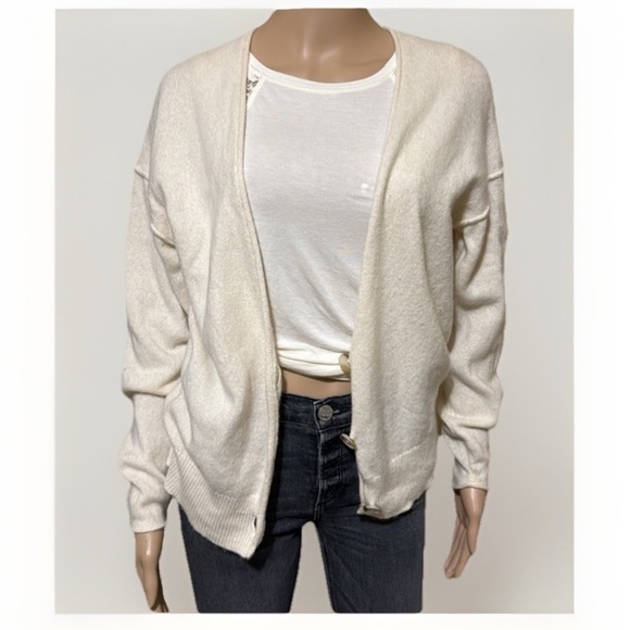 The Group by Babaton Luxe Cashmere Cardigan Cream Size Small Quiet luxury cozy - Picture 3 of 7